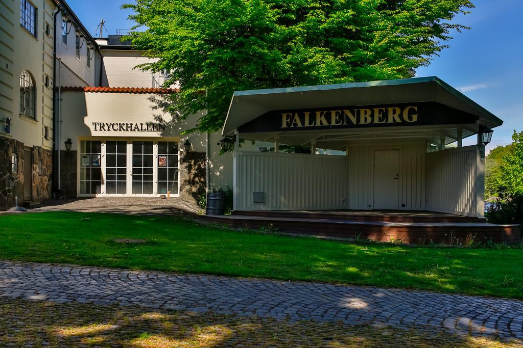 Hotel Vaerdshuset Hwitan Falkenberg Exterior foto