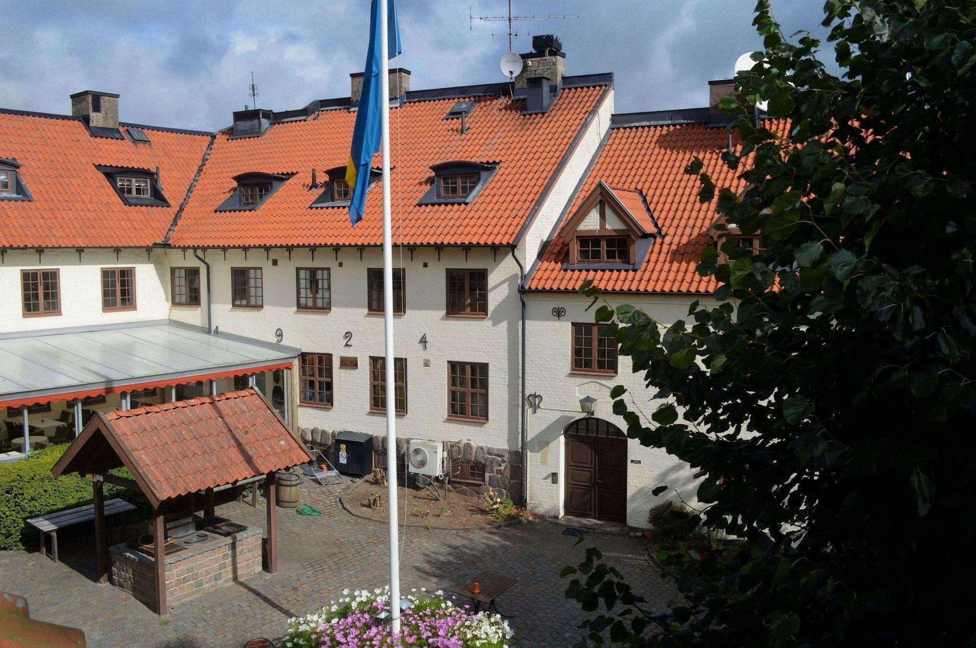 Hotel Vaerdshuset Hwitan Falkenberg Exterior foto